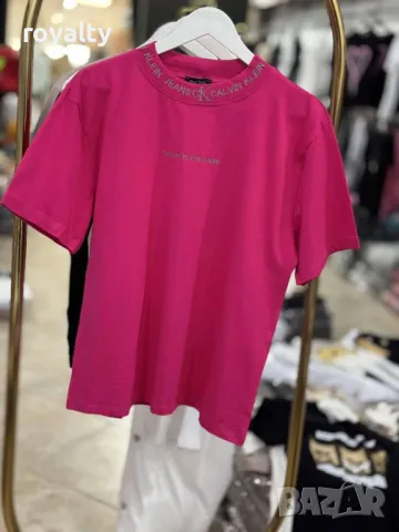 Calvin Klein дамски тениски Различни цветове , снимка 2 - Тениски - 50394519