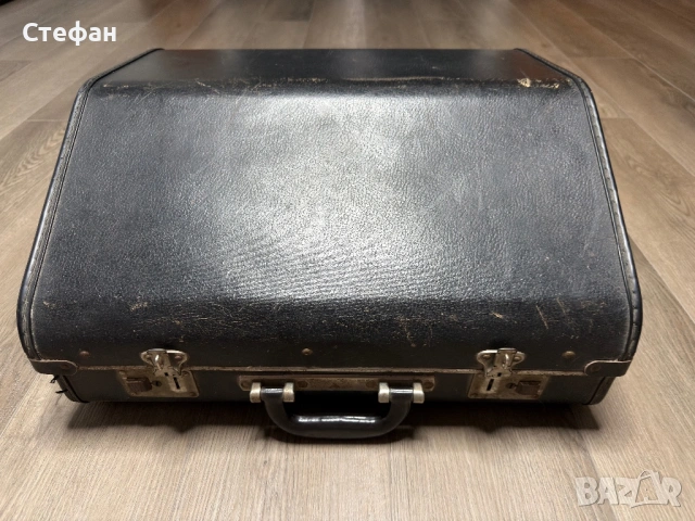 Акордеон Weltmeister Stella , снимка 5 - Акордеони - 53174495