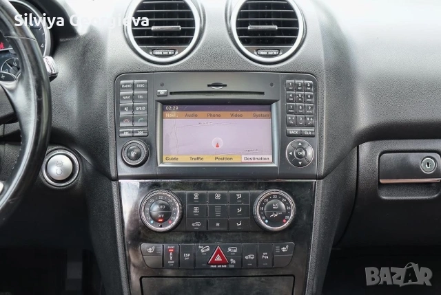 Mercedes-Benz ML 350 BLUETEC 4Matic AMG, снимка 3 - Автомобили и джипове - 53143509