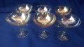 Малки симпатични „шампанки”, стъклени, тънкостенни, разноцветни, снимка 1 - Чаши - 44932532
