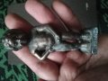 Статуетка - Bruxeless Manneken Pis – Символ на Брюксел от меден, снимка 1 - Други - 37377084