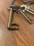 Редки антикварни ключове от 18-ти век – колекционерски уникати, снимка 1