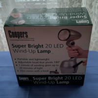 Голям акумулаторен фенер с динамо, снимка 1 - Къмпинг осветление - 36379486