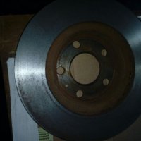  Предни спирачни дисковеПасат комби 98 г., снимка 1 - Части - 40979919
