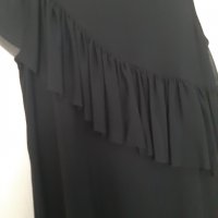 Малка черна рокля Mohito XXS, снимка 5 - Рокли - 36797381