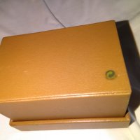 Кутия за часовник с инструкция и възглавница Майкъл Корс, снимка 5 - Други - 36619930