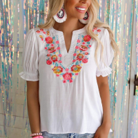 Дамска блуза в бяло с къс ръкав и бродерия с флорален мотив, 100% памук, снимка 4 - Тениски - 44741107