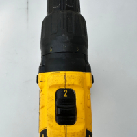 DeWalt DCD778 - Безчетков ударен винтоверт 18V 4.0Ah, снимка 4 - Винтоверти - 44811844