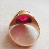 Златен пръстен 14к с гема(камея)изработена на натурален рубин., снимка 7 - Пръстени - 44478917