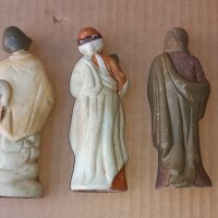 Много стари порцеланови КОЛЕДНИ фигури , статуетки - 6 броя , статуетка, снимка 6 - Антикварни и старинни предмети - 38372120