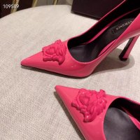 Versace 2022 (реплика) 97, снимка 8 - Дамски обувки на ток - 35305050