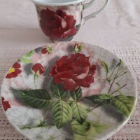 Италиански фин порцелан Ellegi 2 чаши с чинийки, снимка 6 - Сервизи - 40562550