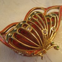 пеперуда - красива кутия, малка, снимка 1 - Други ценни предмети - 31804965
