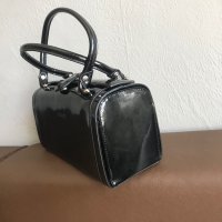 Малка черна чанта, снимка 3 - Чанти - 30043054