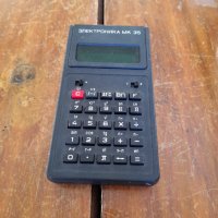 Стар калкулатор Електроника МК 35, снимка 1 - Други ценни предмети - 35560225