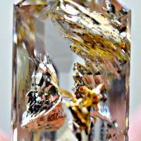 Уникален ултра рядък  петролен кварц диамант, снимка 2 - Други - 37675269