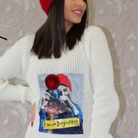 Нови! Пуловер с две лица, блондинка, фотограф и фен на Мини Маус , снимка 15 - Блузи с дълъг ръкав и пуловери - 27105843