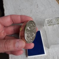 Малка порцеланова кутийка Limoges, снимка 3 - Антикварни и старинни предмети - 40865612