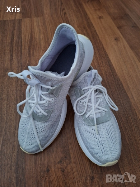 Маратонки adidas, снимка 1