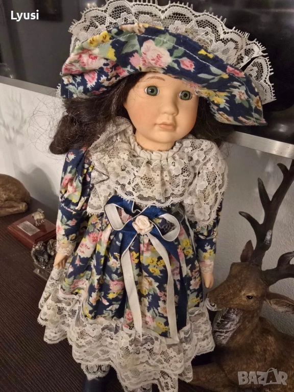 Порцеланова кукла, снимка 1