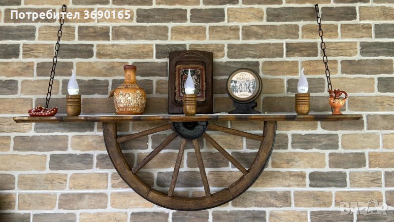 Рафт лампа с автентични реставрирани колела от каруца с дървени чашки , снимка 1