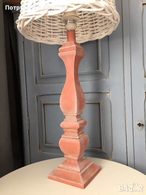 Нощна лампа с ратанов абажур, снимка 1