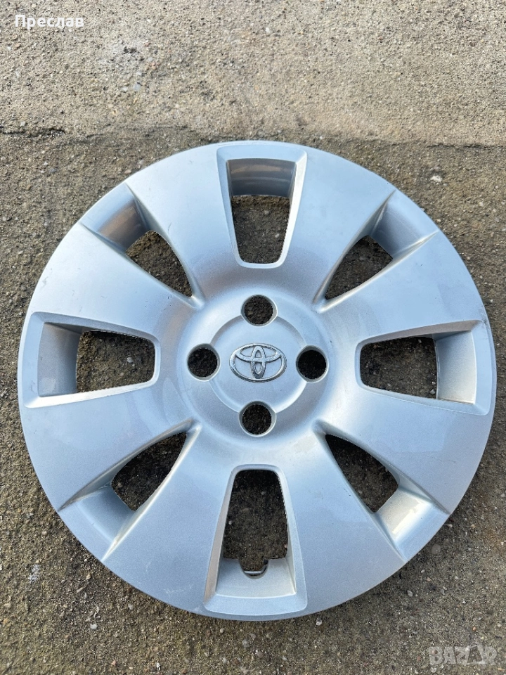 1 брой оригинален тас за Toyota Yaris 15, снимка 1