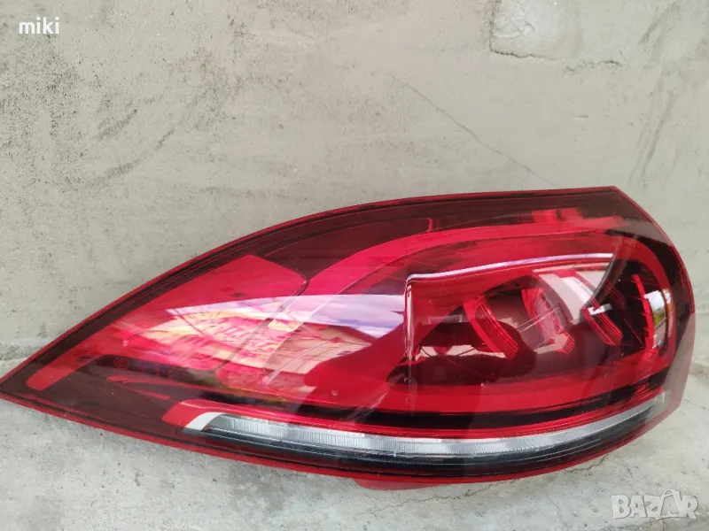 Ляв външен стоп за Mercedes Benz GLE-450 (A167 906 3104), снимка 1