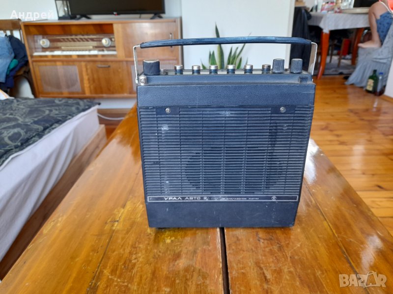 Старо радио,радиоприемник Урал Авто 2, снимка 1