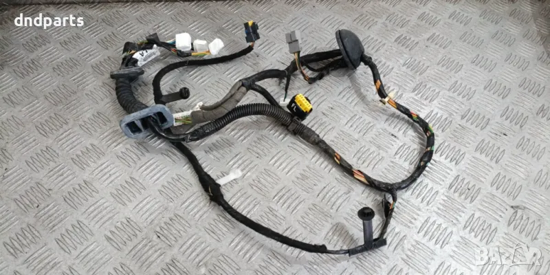 Инсталация врата Nissan Qashqai 2012г.(предна лява)	, снимка 1