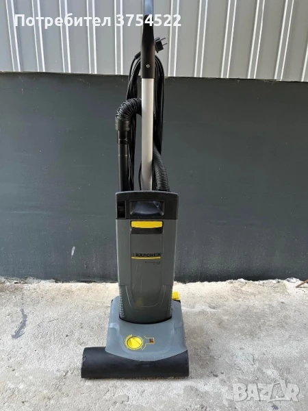 Професионална прахосмукачка за мокети и килими Karcher CV 38/2, снимка 1