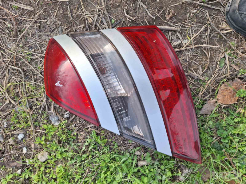 Десен стоп за мерцедес S - класа W221, снимка 1