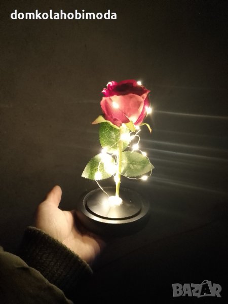 Изкуствена роза с дървена основа LED осветление. 3 ААА, снимка 1