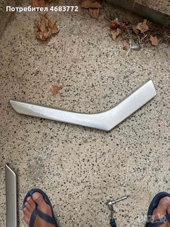 Дясна декоративна лайсна на Range Rover Evoque само за 50лв. BJ32-044E06-AC, снимка 1