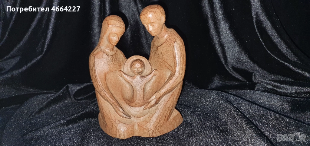 Уникална ръчно изработена дървена скулптура "Светото семейство ", снимка 1