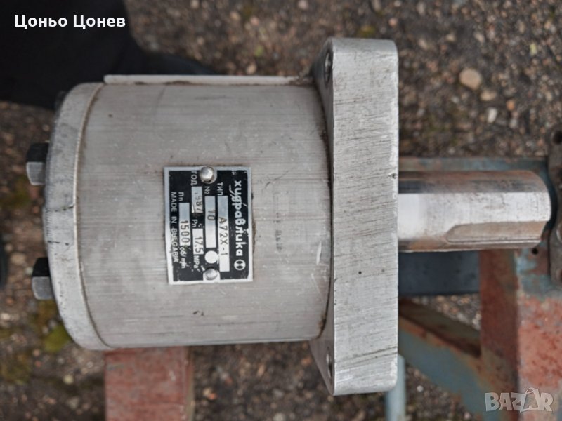 Продавам хидравлични помпи българско производство, снимка 1