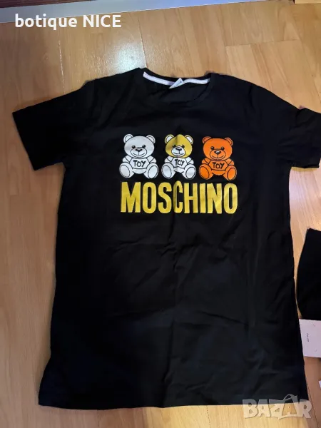 Тениска Moschino, снимка 1