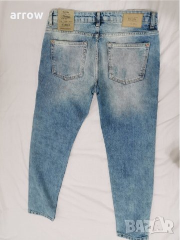 Нови дънки Bershka с етикет, снимка 2 - Дънки - 29684033