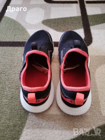 Детски обувки run support easy, снимка 2 - Детски маратонки - 54181843