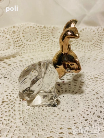 кристална статуетка 