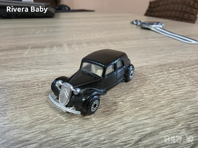 Матчбокс 1:65 Ситроен , снимка 2 - Други ценни предмети - 55958428