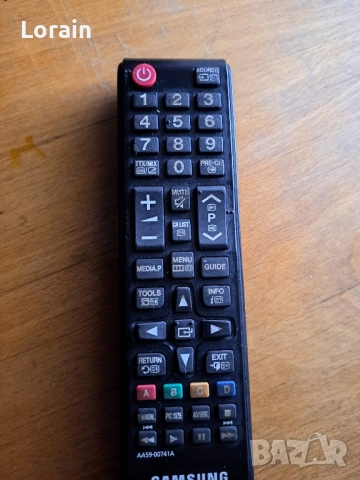 Телевизор Samsung UE32J4100AW, снимка 3 - Телевизори - 52462452