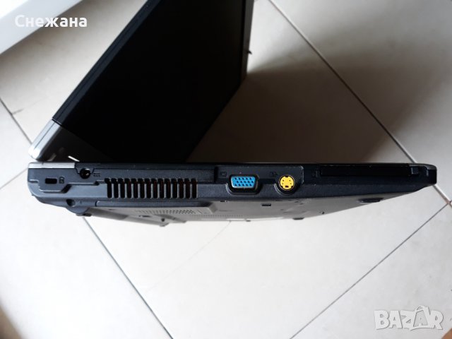 Лаптоп Fujitsu, 15.4” произведен в Германия, запазен, снимка 8 - Лаптопи за дома - 38566866