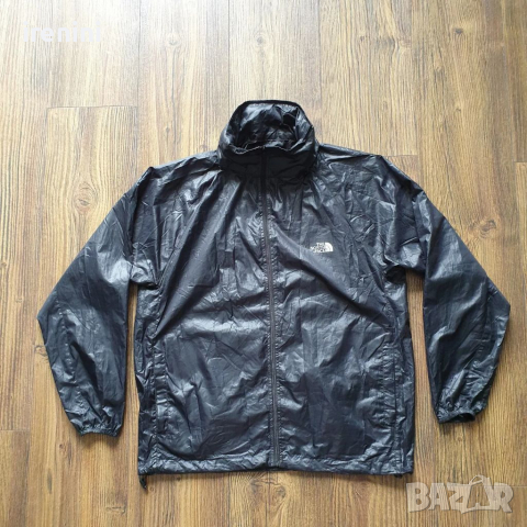 Страхотно мъжко яке ветровка THE NORTH  FACE  размер S 