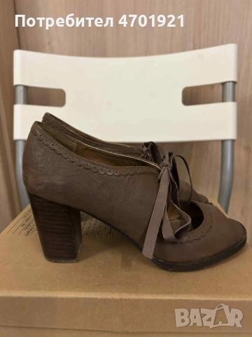 Кафяви обувк на ток Bertie, снимка 8 - Дамски обувки на ток - 53136925