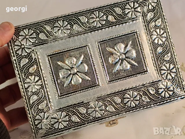 кутия за бижута с метален обков 23/5, снимка 4 - Антикварни и старинни предмети - 49341292