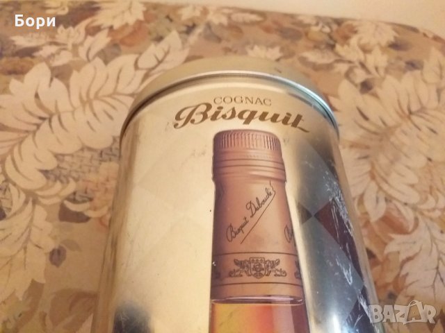 Bisquit Cognac метална кутия от коняк, снимка 5 - Други ценни предмети - 29734195
