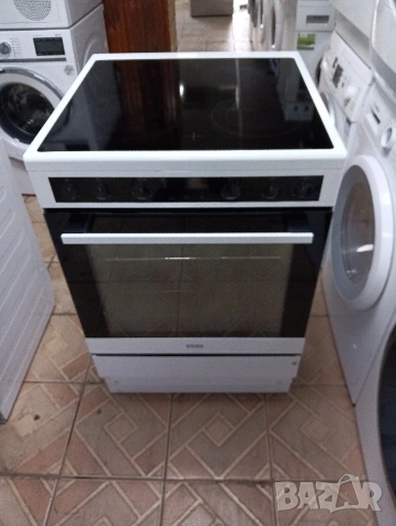 Свободно стояща печка с керамичен плот Voss с PIROLISE и две години гаранция!