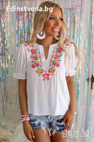 Дамска блуза в бяло с къс ръкав и бродерия с флорален мотив, 100% памук, снимка 4 - Тениски - 44741107