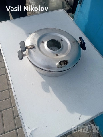 Електрическа тенджера от соца , снимка 2 - Съдове за готвене - 52837618